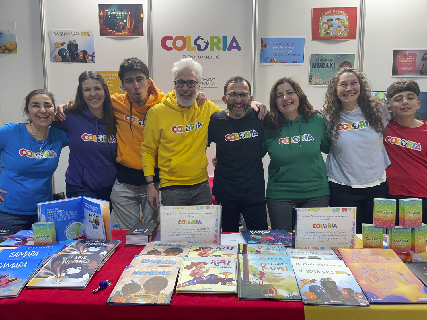 Todo el equipo de Coloria felices de tener esta oportunidad de asistir al evento